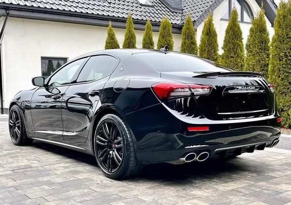 Maserati Ghibli cena 190000 przebieg: 45000, rok produkcji 2017 z Płock małe 22